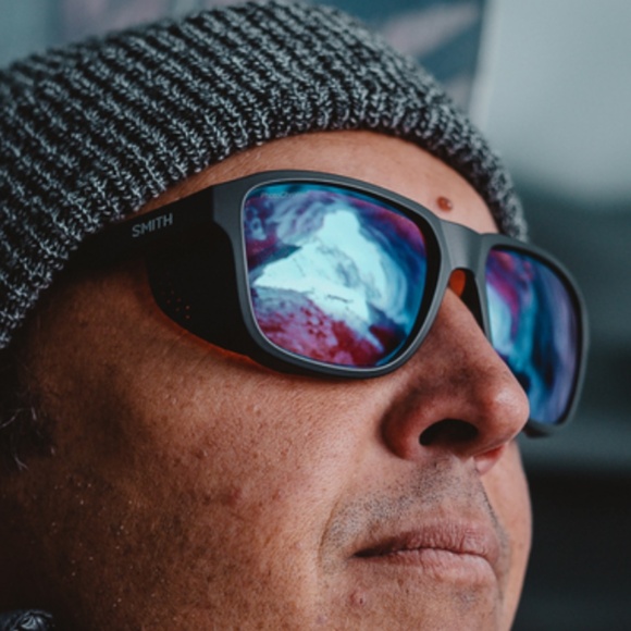 Smith Embark Sunglasses. Matte Black. ChromaPop Glacier copper blue mirror - Picture 10 of 10